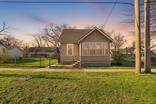 379 E Dale Avenue, Muskegon City, MI 49442