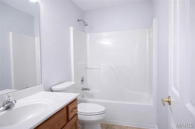 2289 Pine Lake Loop, Gray Summit, MO 63039