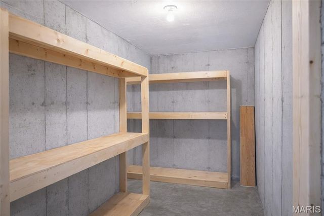 2289 Pine Lake Loop, Gray Summit, MO 63039