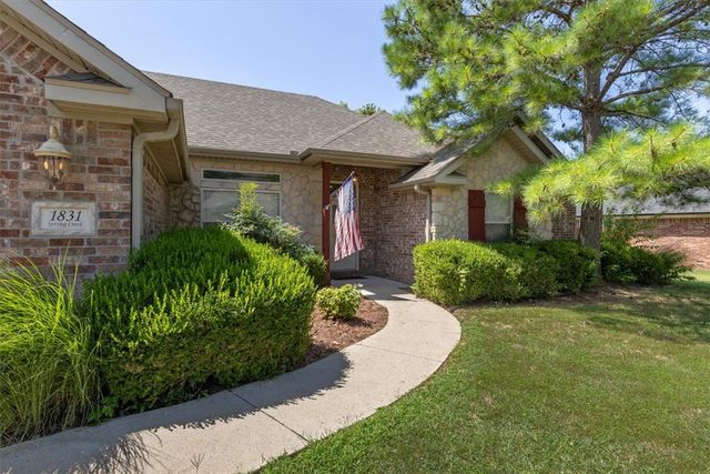 1831 Spring Creek Avenue, Springdale, AR 72764