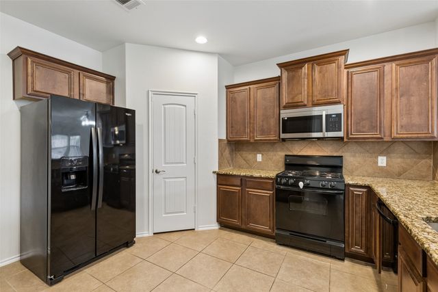 9712 Starfire Drive, Mckinney, TX 75072