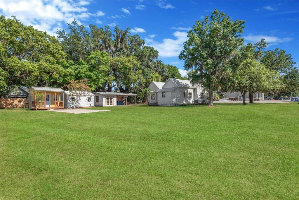 Image 26 of property listing at 216 LANGFORD STREET NW, Fort Meade, FL 33841