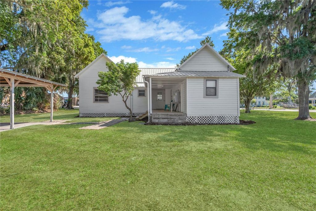 Image 28 of property listing at 216 LANGFORD STREET NW, Fort Meade, FL 33841