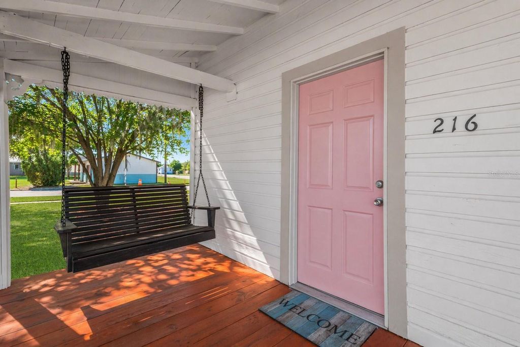 Image 7 of property listing at 216 LANGFORD STREET NW, Fort Meade, FL 33841