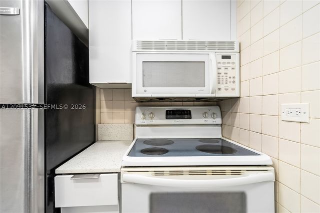 3720 Inverrary Dr 1M, Lauderhill, FL 33319