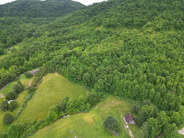 9999 King Fork Road, Barbourville, KY 40906