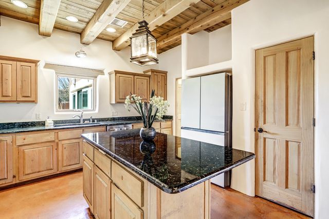 4900 Guadalupe Trail NW, Albuquerque, NM 87107