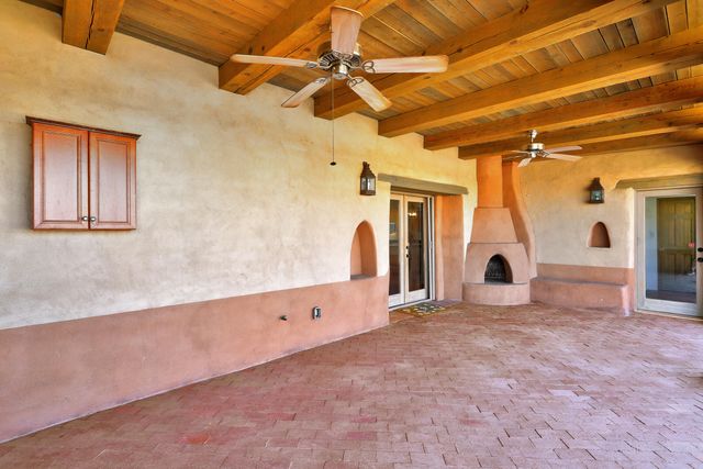 4900 Guadalupe Trail NW, Albuquerque, NM 87107