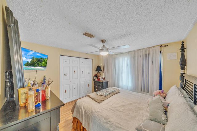 139 Plantation Boulevard, Lake Worth, FL 33467