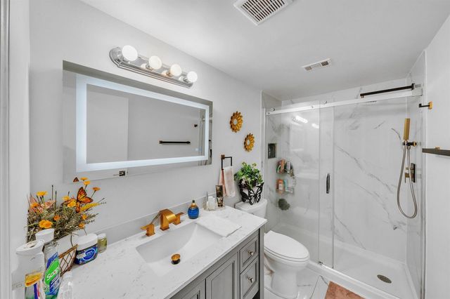 139 Plantation Boulevard, Lake Worth, FL 33467