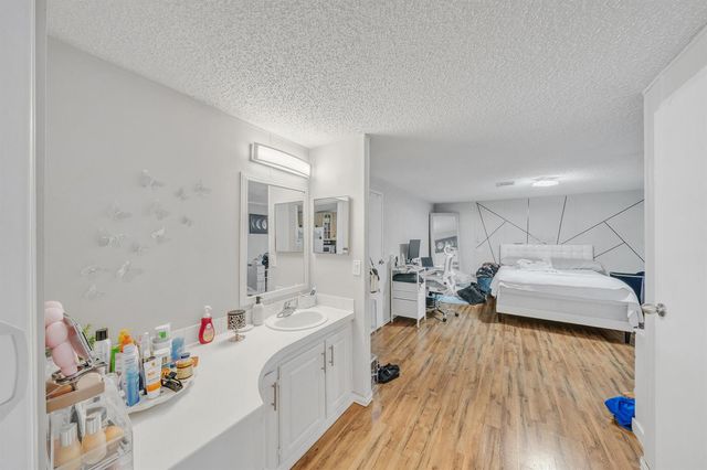 139 Plantation Boulevard, Lake Worth, FL 33467