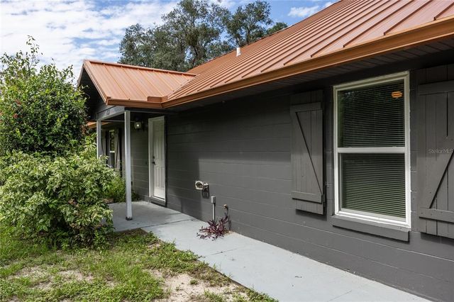 131 RILEY LAKE DRIVE, Hawthorne, FL 32640