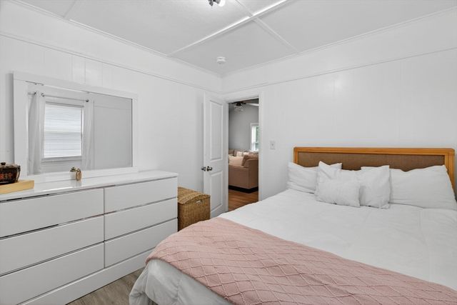 29 Bacheller St, Lynn, MA 01904
