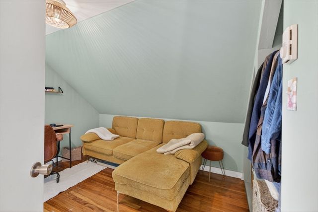 29 Bacheller St, Lynn, MA 01904