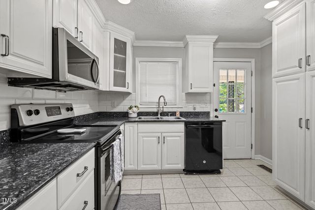 4802 Hurley Drive, Fayetteville, NC 28304