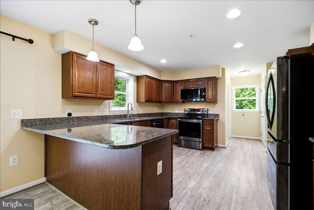3955 BREEZY POINT RD, Chesapeake Beach, MD 20732