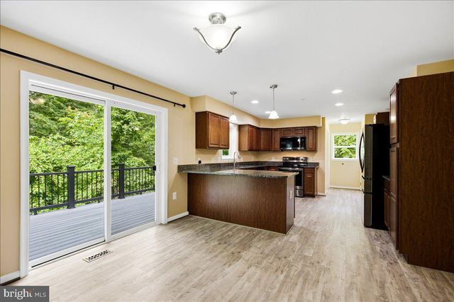 3955 BREEZY POINT RD, Chesapeake Beach, MD 20732