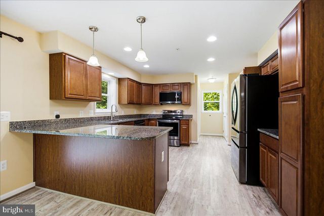 3955 BREEZY POINT RD, Chesapeake Beach, MD 20732