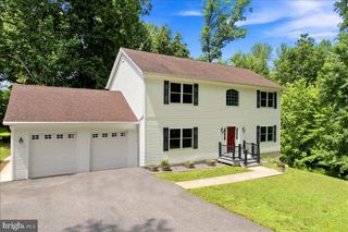 3955 BREEZY POINT RD, Chesapeake Beach, MD 20732
