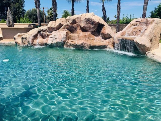 7907 Horizon View Drive, Riverside, CA 92506
