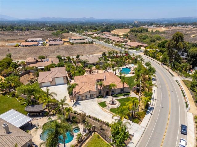 7907 Horizon View Drive, Riverside, CA 92506