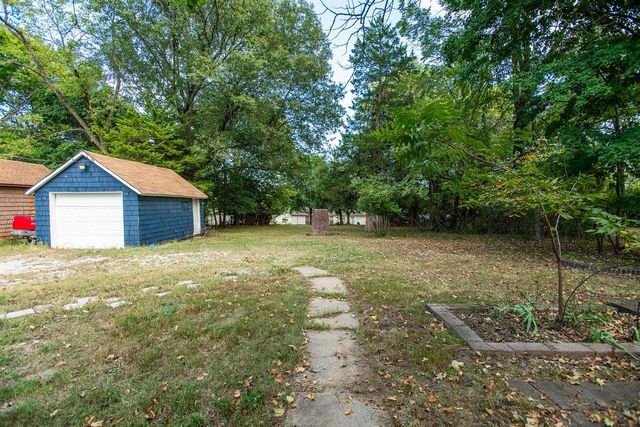 813 S Maguire Street, Warrensburg, MO 64093