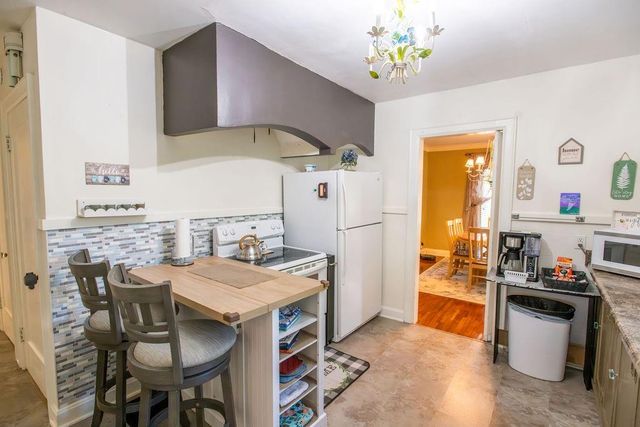 813 S Maguire Street, Warrensburg, MO 64093