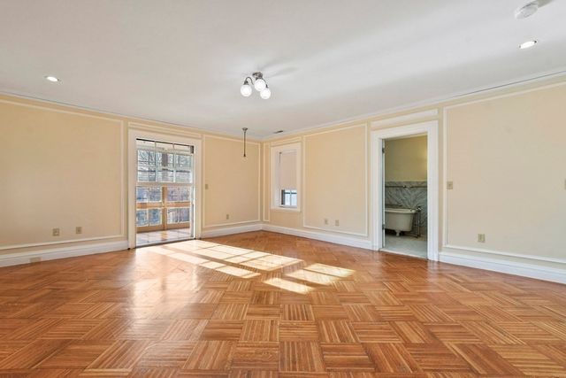 34 South Street, Brockton, MA 02301