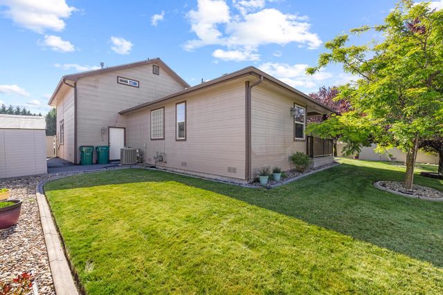 4114 El Cerrito Way, Klamath Falls, OR 97603