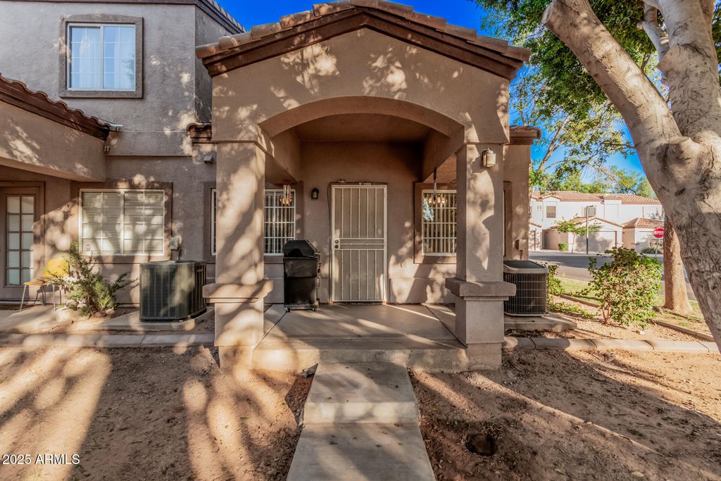 125 S 56TH Street 115, Mesa, AZ 85206 — photo 2