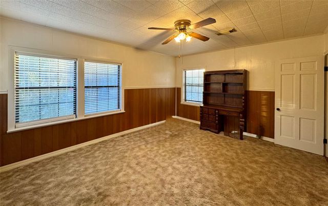 3706 College Street, Damon, TX 77430