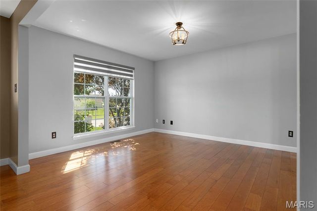 160 Riverdale Woods Circle, St Paul, MO 63366