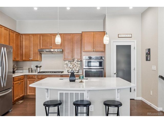 8416 Arapahoe Peak St, Littleton, CO 80125