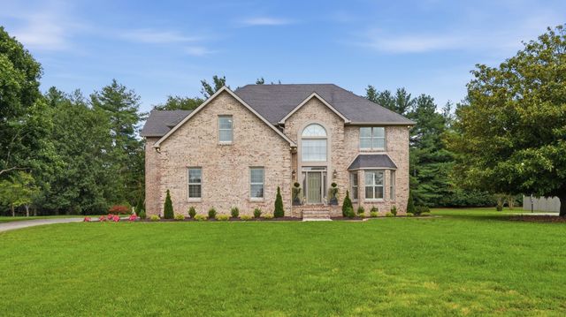 108 Kings Pl, Tullahoma, TN 37388