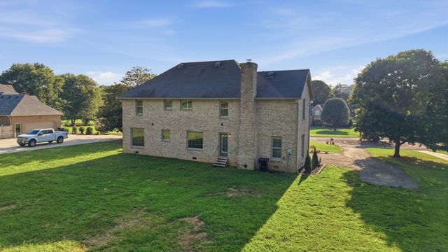 108 Kings Pl, Tullahoma, TN 37388