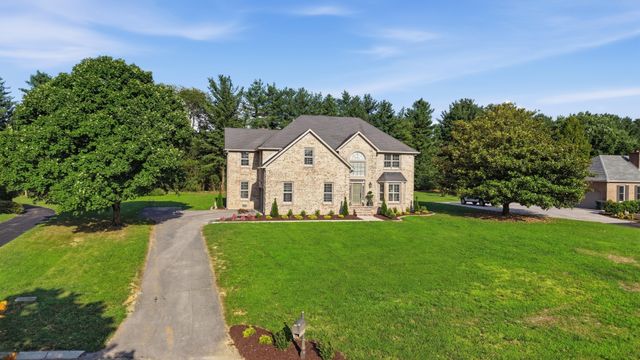 108 Kings Pl, Tullahoma, TN 37388