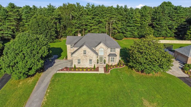 108 Kings Pl, Tullahoma, TN 37388