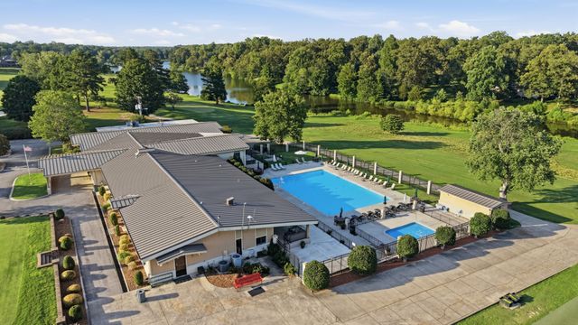 108 Kings Pl, Tullahoma, TN 37388