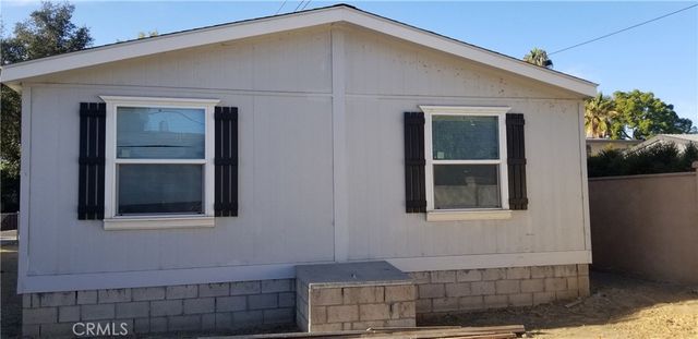 107 E Kingsley Avenue, Pomona, CA 91767