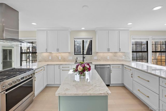 5984 S Monaco Way, Centennial, CO 80111