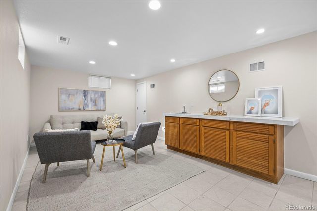 5984 S Monaco Way, Centennial, CO 80111