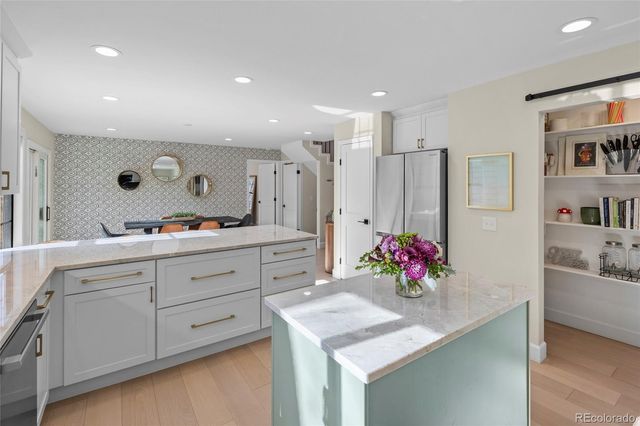 5984 S Monaco Way, Centennial, CO 80111