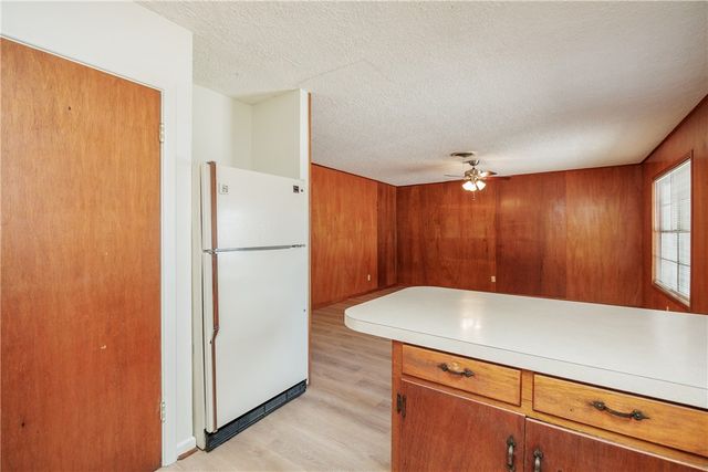 1137 Bradshaw Dr, Corpus Christi, TX 78412