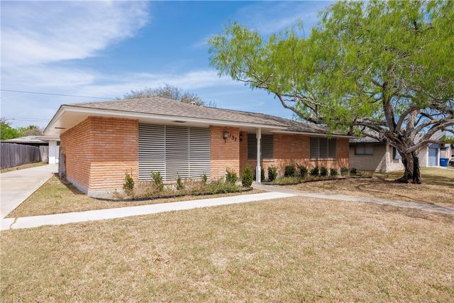 1137 Bradshaw Dr, Corpus Christi, TX 78412