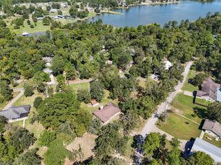 15 Hill Top Road, Huntsville, TX 77320