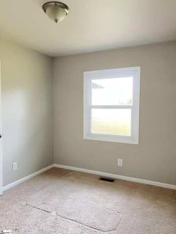 7 Woodhaven Drive, Liberty, SC 29657