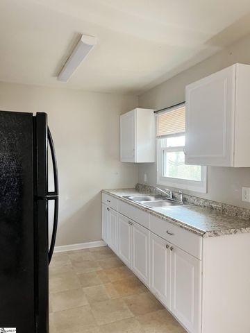 7 Woodhaven Drive, Liberty, SC 29657