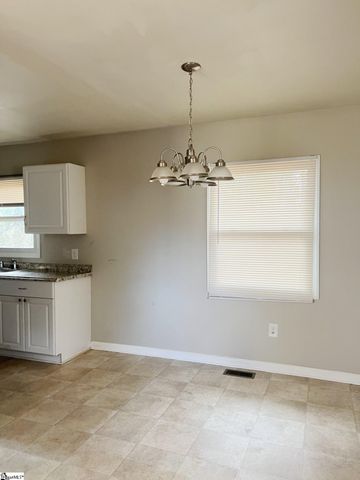 7 Woodhaven Drive, Liberty, SC 29657