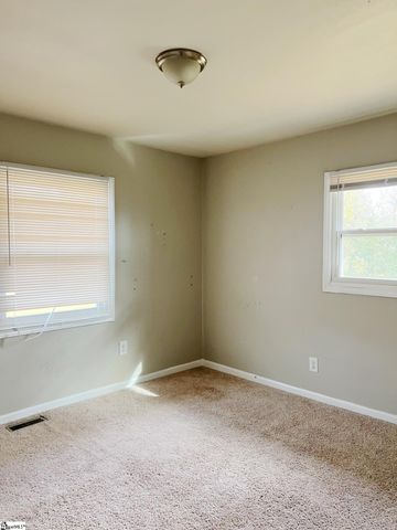 7 Woodhaven Drive, Liberty, SC 29657