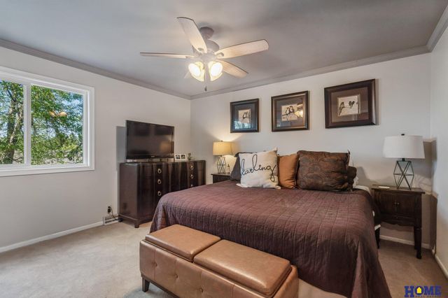 12958 Miami Circle, Omaha, NE 68164